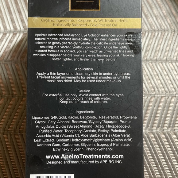 Used Apeiro Advanced 60 sec eye solution. Really gets rid of bags temporarily! - Picture 2 of 3